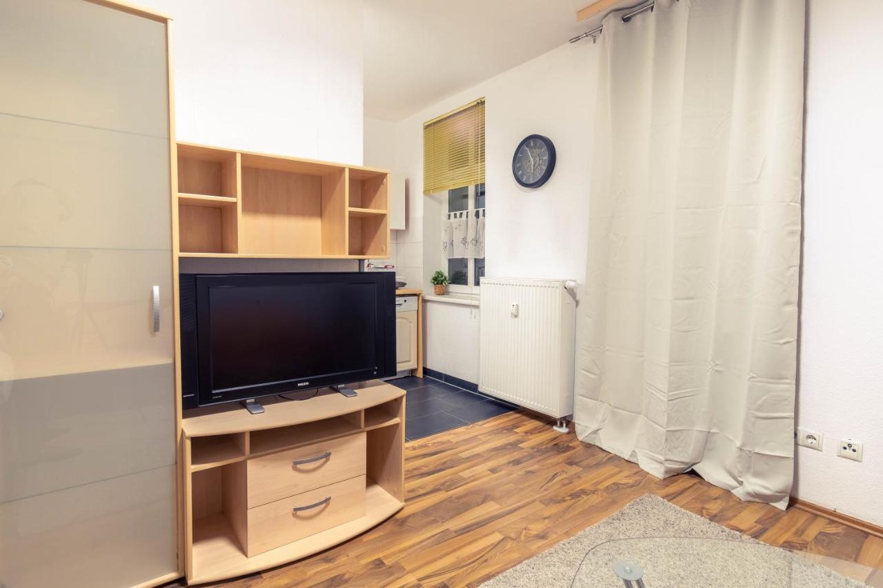 לייפציג Balkon, Waschmaschine, Tv, Einzelbetten, Nahe Voelkerschlachtsdenkmal מראה חיצוני תמונה